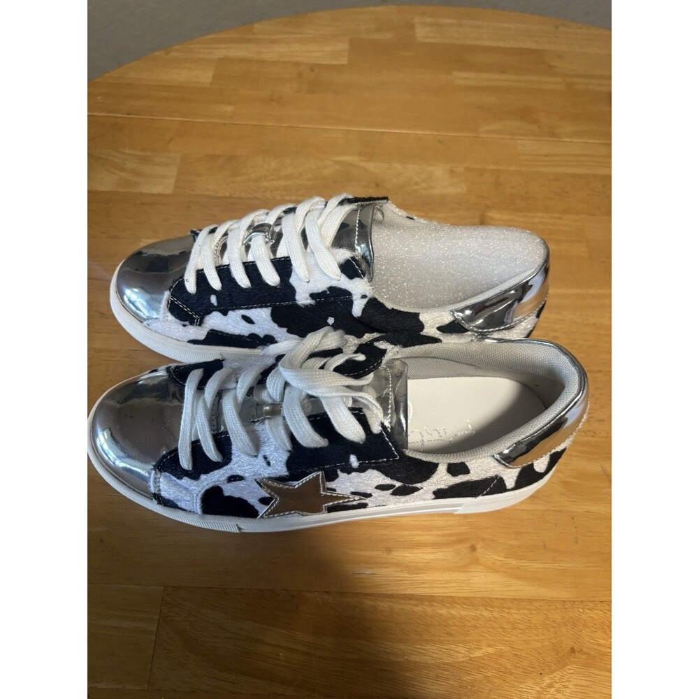 Patrizia Womens Cow Print Silver Metallic Star Sneakers EU 35 New